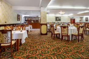 Hotel - Dworek Tryumf - Restaurante
