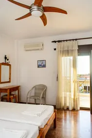 Nefeli Hotel - Chambre