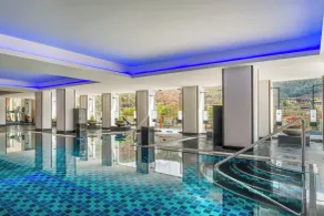 Le Meridien Paro Riverfront - Pool