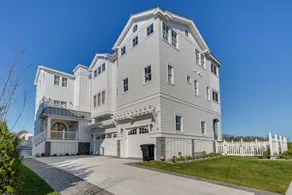 Beach in Your Backyard! Seaside Strathmere Estate - Interni
