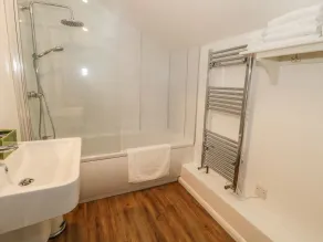 1 Dunkirk Cottages - Interior