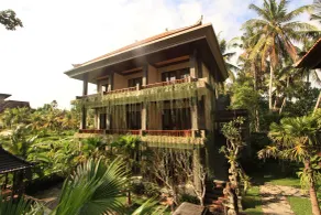 Alam Terrace Cottages - Interior entrance