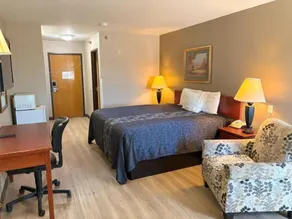 Larned Inn & Suites - Room