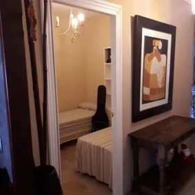 Twin Room in Valencia With Private Bathroom and Large Terrace for Pets - Rom