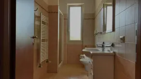 Garda Hill Boutique Apartments with Panoramic Pools e Agriturismo - Salle de bain