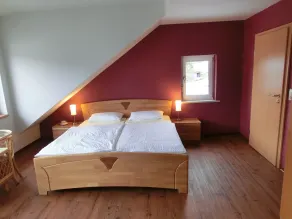 Ferienwohnung Burgunder - Ferienweingut Rainer Hirschen - Zimmer