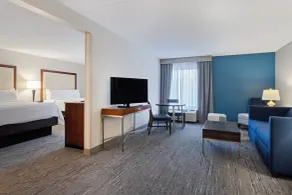 Holiday Inn Express & Suites Cincinnati Riverfront by IHG - Chambre
