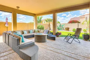 Backyard Oasis w/ Fire Pit: Laveen Village Retreat - Interiör