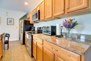 All-Season Ludlow Apartment: 3 Mi to Okemo Resort! - Innvendig