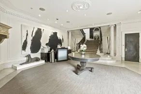 Placemakr Dupont Circle - Hall