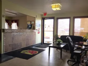 Super 8 by Wyndham Muncie/Ball St. College Area - Hall