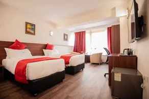 The Crossroads Hotel, Westlands - Rum