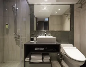 At Home Hotel Ximen - Bathroom
