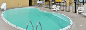 Americas Best Value Inn Schulenburg - Pool