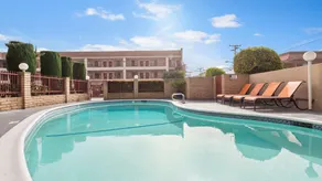 Best Western Pasadena Royale Inn & Suites - Piscine