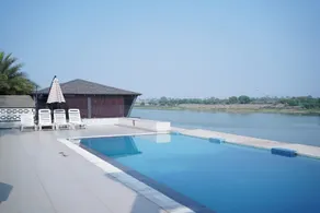 Riviera Resort and Hotel - Pool