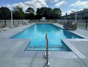Motel 6-Greensboro, NC - Airport - Piscine