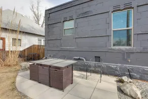 Near Freeways! Centrally Located Denver Retreat - Innenbereich
