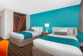 Howard Johnson by Wyndham Colorado Springs - Chambre