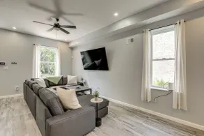 Group Getaway w/ Games & Patio in Philadelphia! - Interiør