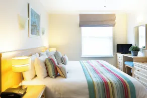 SACO Jersey - Merlin House - Chambre