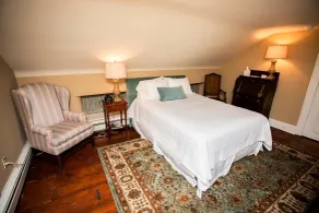 Plumsteadville Inn - Habitación