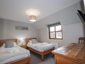 Charmant cottage adapté aux familles avec jardin et barbecue | Vue plage | Avec animaux acceptés - Chambre