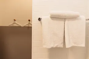 The Ultimo - Bathroom
