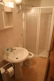 Vatican Rooms Guest House - Salle de bain