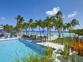 Coconut Court Beach Hotel - Pool