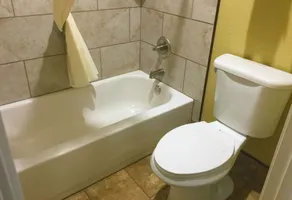Howard Johnson by Wyndham Pigeon Forge - Salle de bain