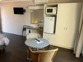 Ulladulla Harbour Motel - Room