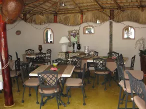 Hotel Coco Plaza - Breakfast area