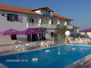 Hotel Aurora - Pool