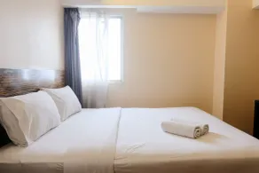 Homey and Spacious 3BR Apartment at Braga City Walk By Travelio - Zimmer