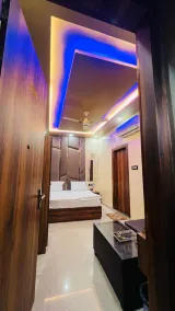 Uday Hotel - Quarto