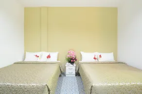 Swing & Pillows - Grand Inn George Town Penang - Chambre