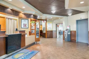 Days Inn by Wyndham Berthierville - Vestíbulo