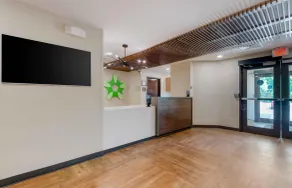 Extended Stay America Select Suites - Charlotte - University Place - Lobby