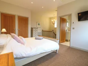 The Cottage, Orgreave Estate - Room