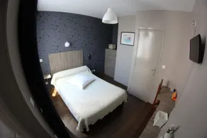 Hôtel des Arts - Chambre
