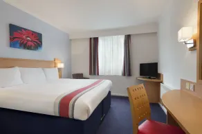 Ramada by Wyndham Wakefield - Habitación