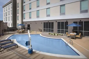 Hampton Inn by Hilton Hattiesburg - Pool