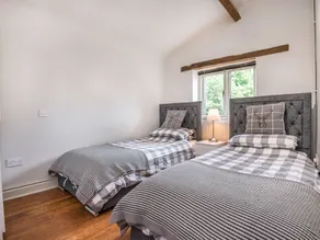 Teal Barn Annexe - Room