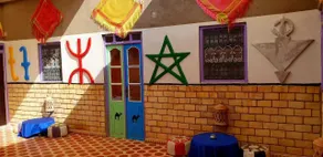 Kasbah Casa Khamlia - Coin salon dans le hall