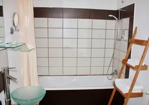Hôtel La Chaloupe Port-des-Barques - Salle de bain