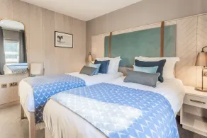 Palm Court Hotel - Chambre