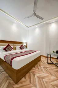 The Sunrise Vista - Room