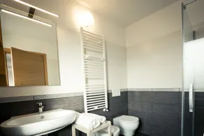 Lumineux et accueillant, Agriturismo Mestroni - Salle de bain