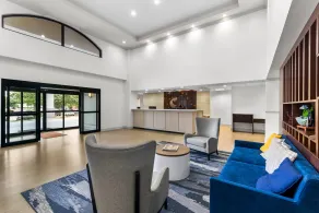 Comfort Suites Austin Airport - Hall